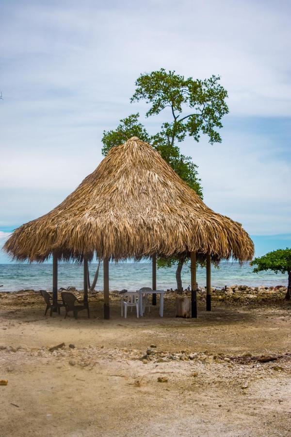 Hostel villa luz Beach Tintipan Island Esterno foto